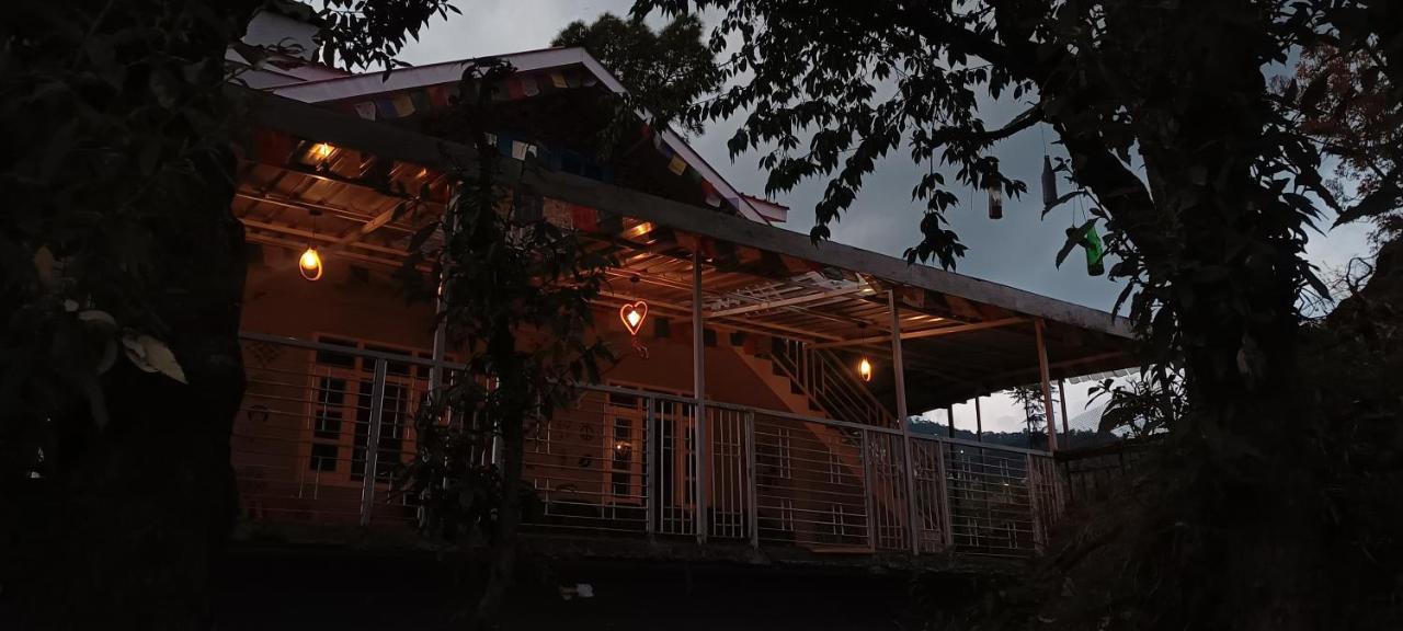 The City Escape Farmstay Shimla Extérieur photo