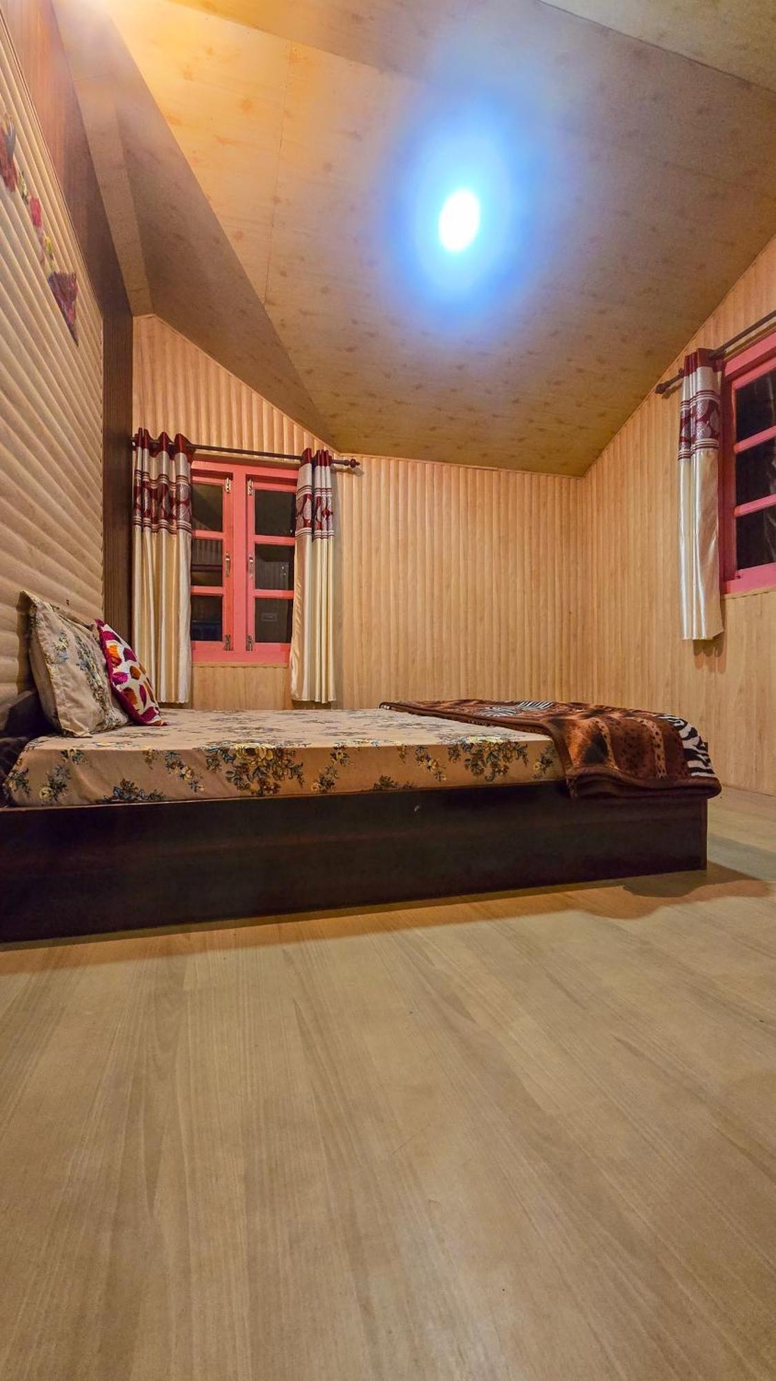 The City Escape Farmstay Shimla Chambre photo